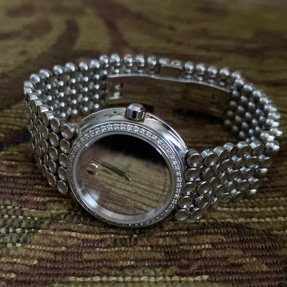 Authentic Movado Mirrored Dial Diamond Bezel 28MM Trembrilli Ladies Dress Watch!